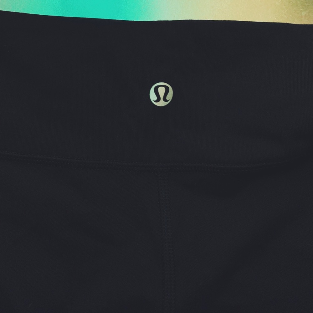 Lululemon Leggings Dot size 6